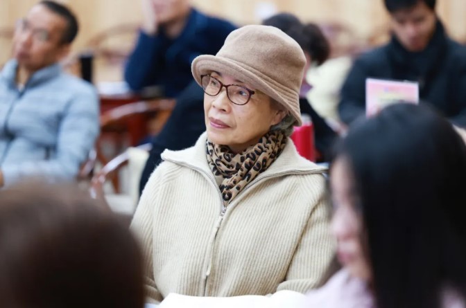 “吃、通、睡”都順了，這就是中老年人的幸福——我在爸媽在線身心同調的真實收獲