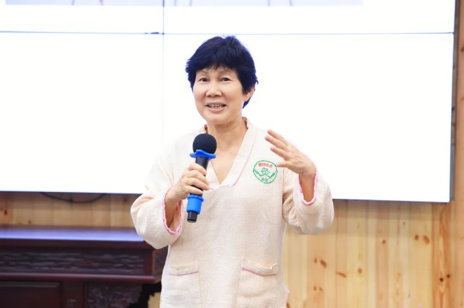 放療想吐、化療難眠，來爸媽在線身心同調后，我終于輕松正常了！