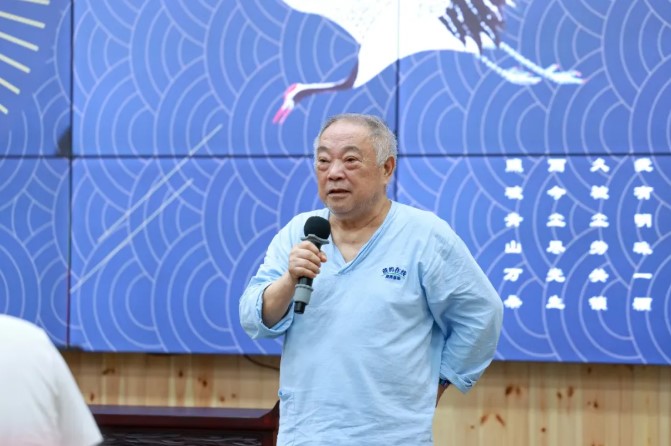82歲老人的選擇：從醫院出來后，我在爸媽在線收獲了什么？