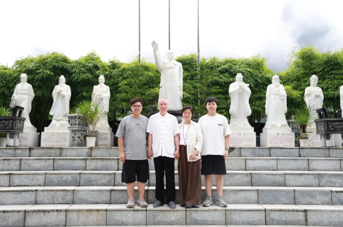 屏幕截圖 2026-08-22 094252.jpg